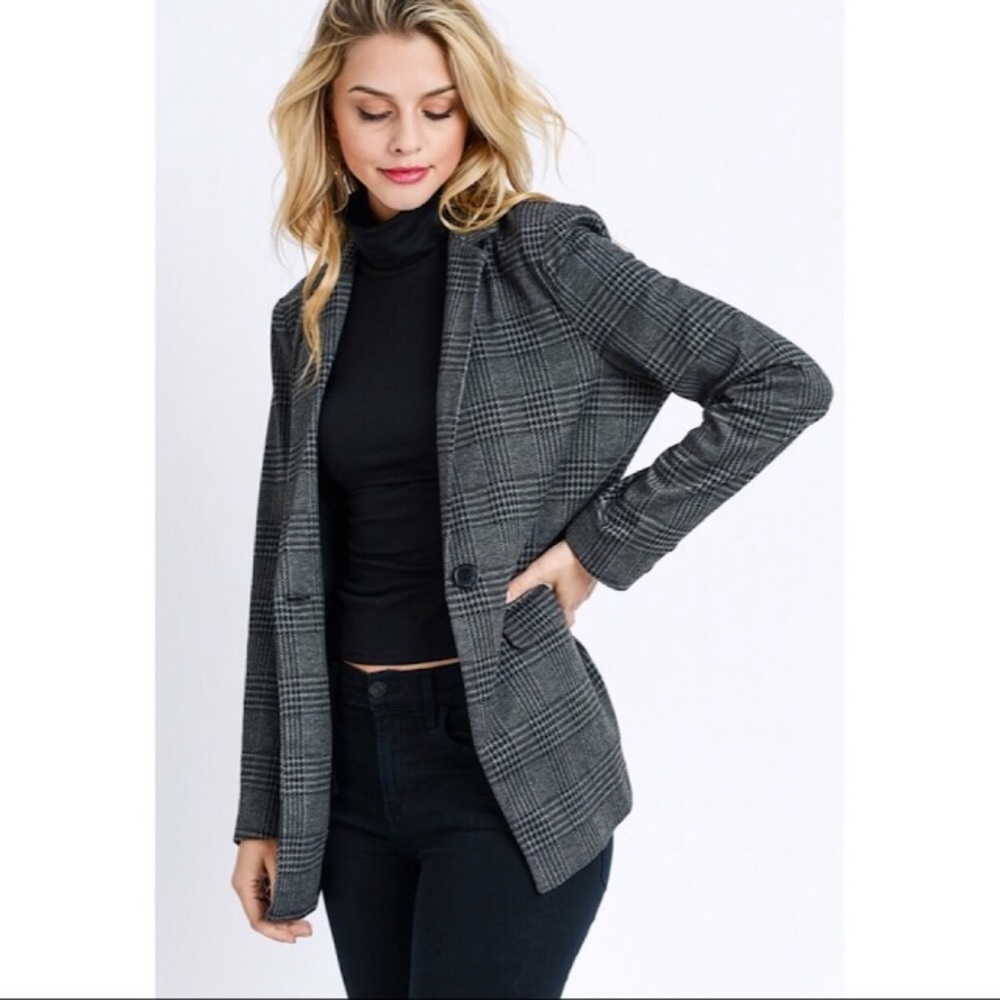Long sleeve check pattern blazer